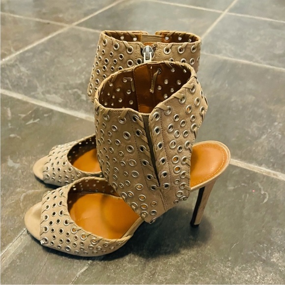 Enzo Angiolini shoes - Picture 3 of 8